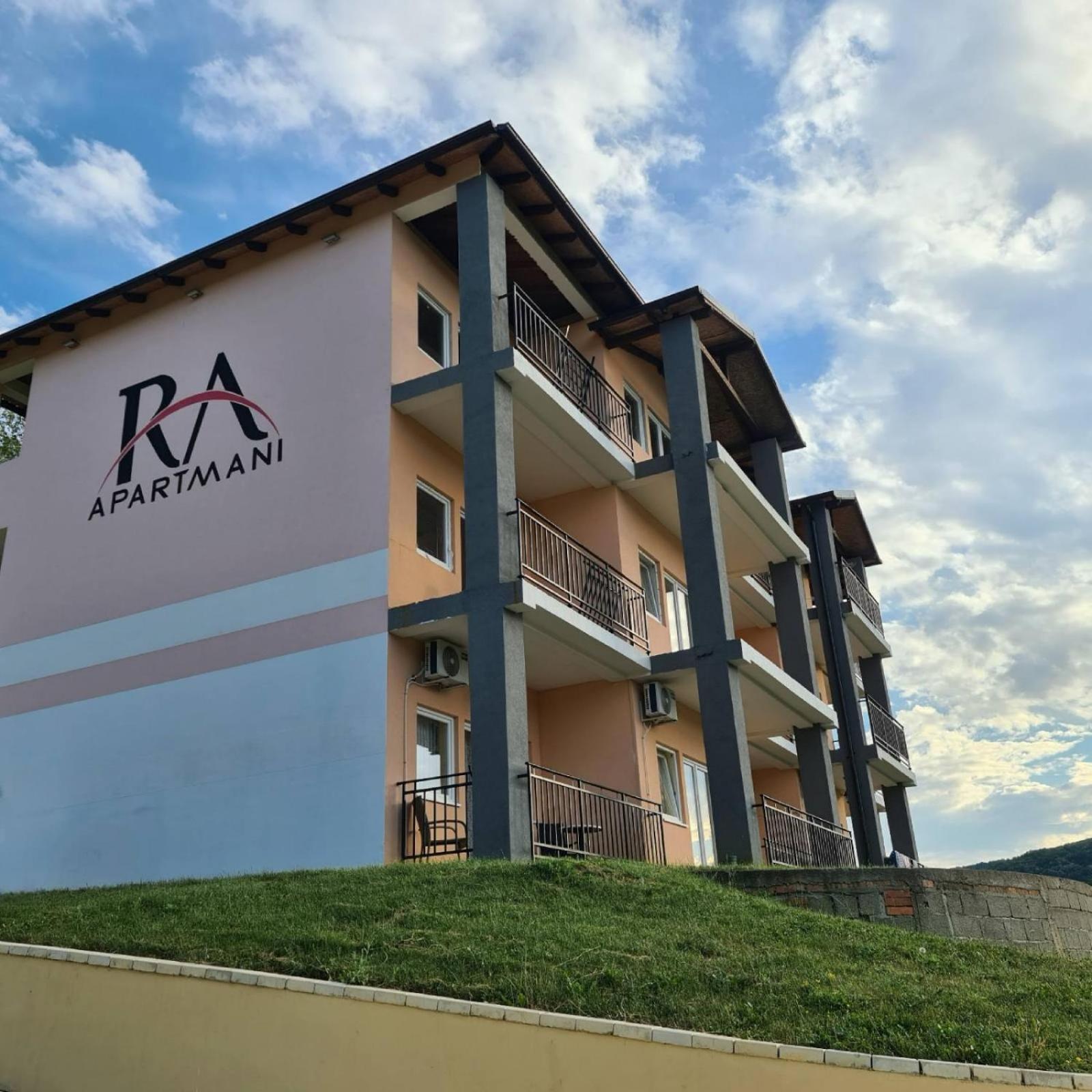 Ra Apartmani Vrdnik Pokoj fotografie